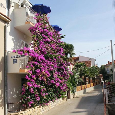 Apartments J&R Babara Биоград-на-Мору Номер фото