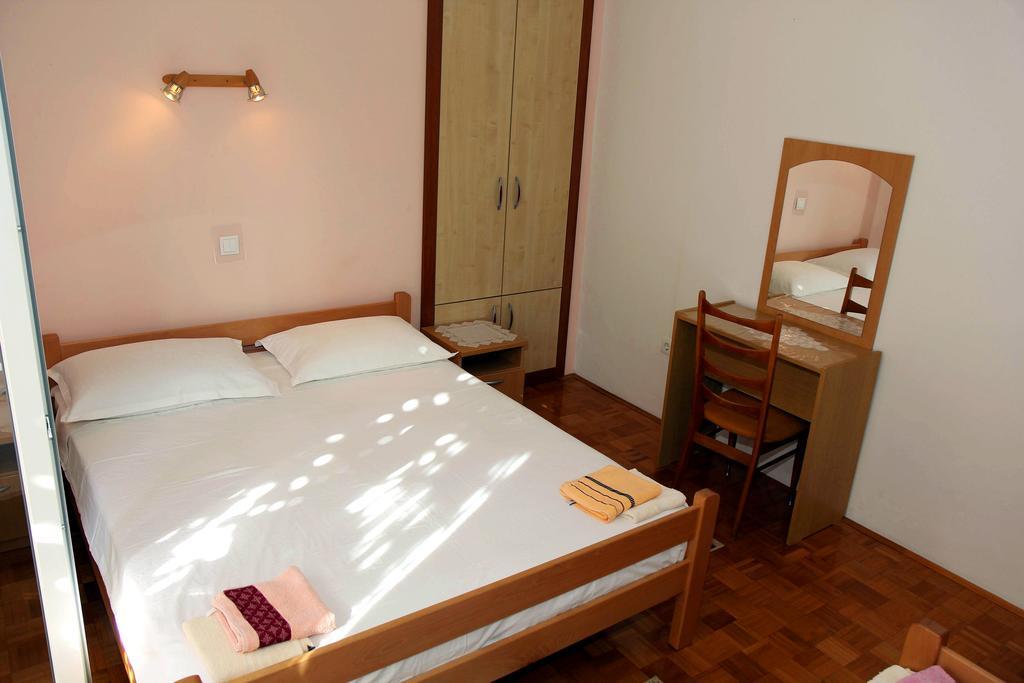 Apartments J&R Babara Биоград-на-Мору Номер фото