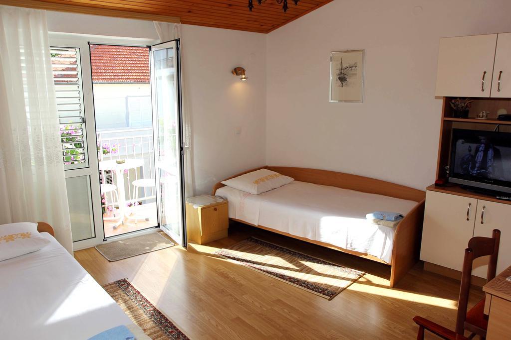 Apartments J&R Babara Биоград-на-Мору Номер фото