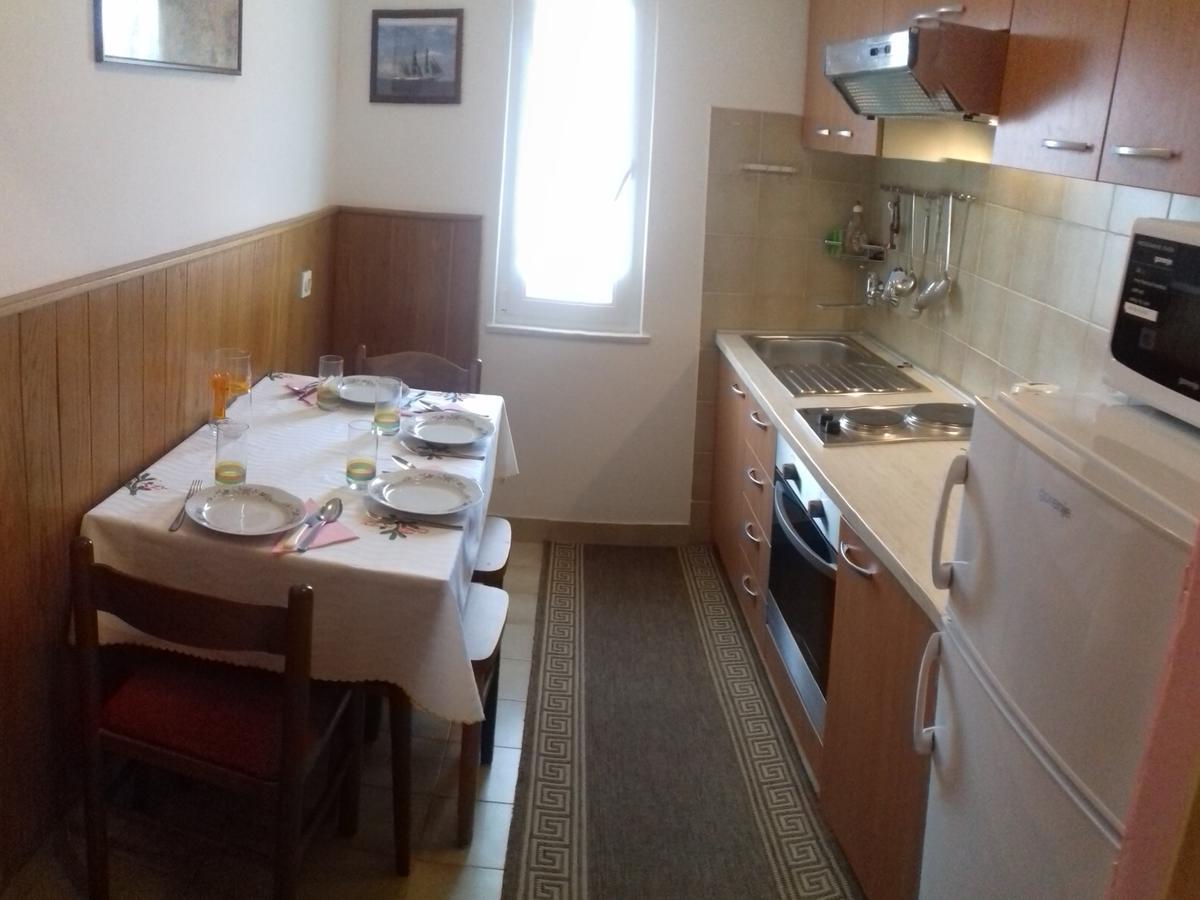 Apartments J&R Babara Биоград-на-Мору Экстерьер фото