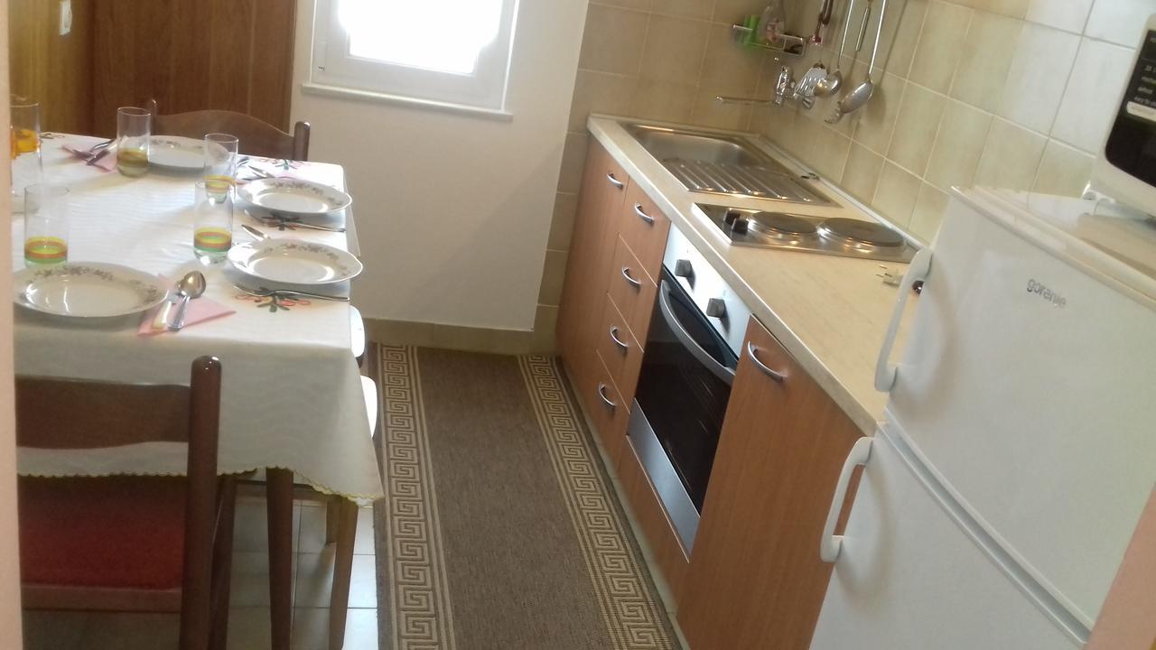 Apartments J&R Babara Биоград-на-Мору Экстерьер фото